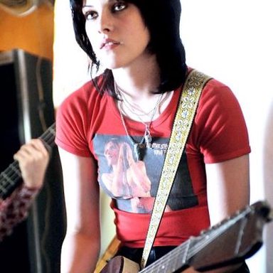 Dakota Fanning And Kristen Stewart photo 16