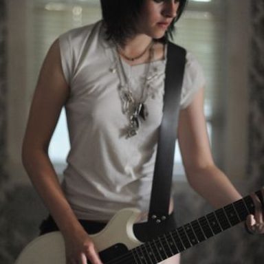 Dakota Fanning And Kristen Stewart photo 18