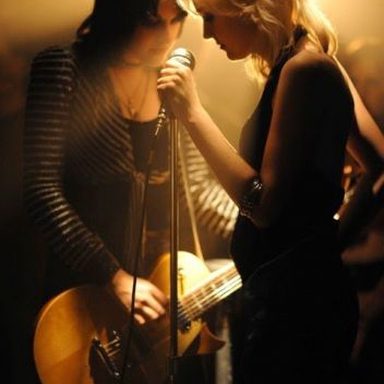 Dakota Fanning And Kristen Stewart photo 14