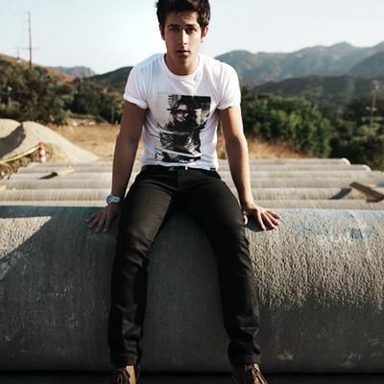 David Henrie
