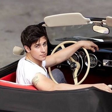 David Henrie