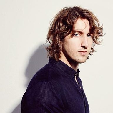 Dean Lewis