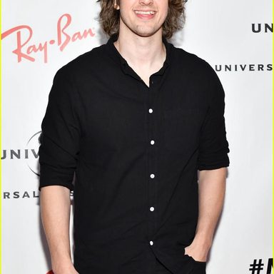 Dean Lewis