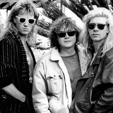 Def Leppard photo 21