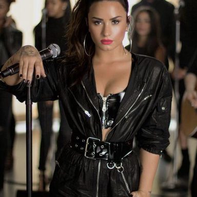 Demi Lovato photo 114