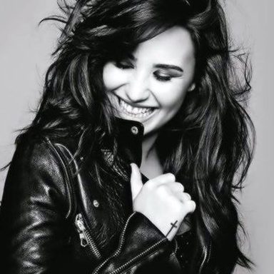 Demi Lovato photo 211