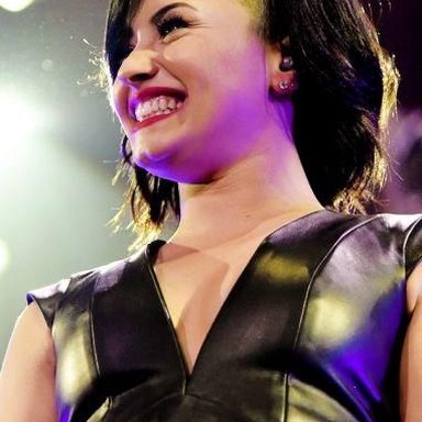 Demi Lovato photo 81