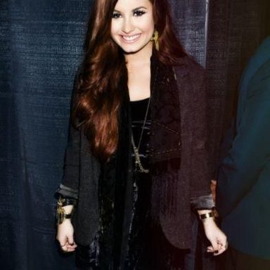 Demi Lovato photo 77