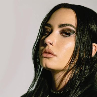 Demi Lovato photo 31