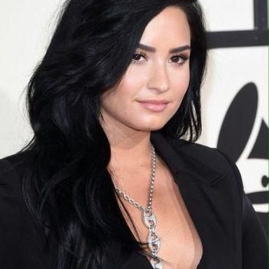 Demi Lovato photo 93