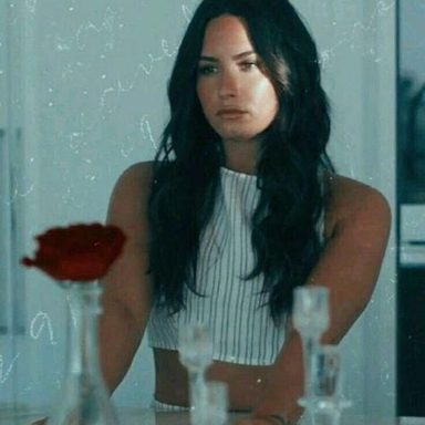 Demi Lovato photo 59