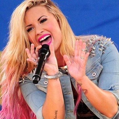 Demi Lovato photo 224