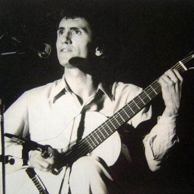 Dércio Marques