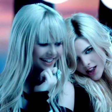 Destinee & Paris photo 12