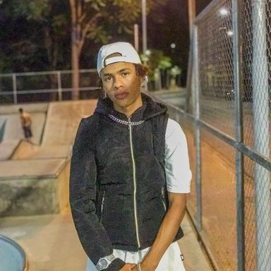 Dexter Almada