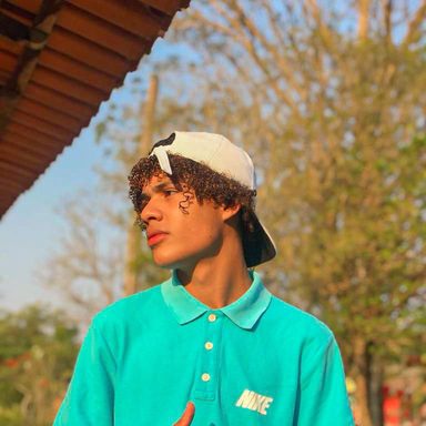 Dexter Almada photo 22