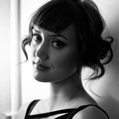 Dia Frampton