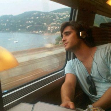 Diego Boneta photo 17