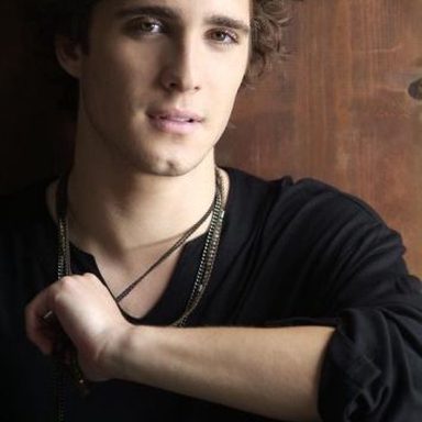 Diego González photo 31