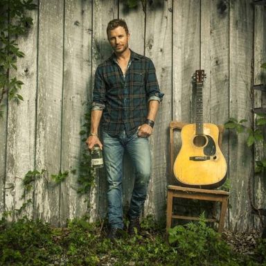 Dierks Bentley photo 10