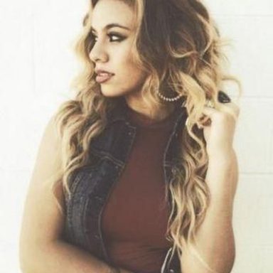 Dinah Jane photo 9