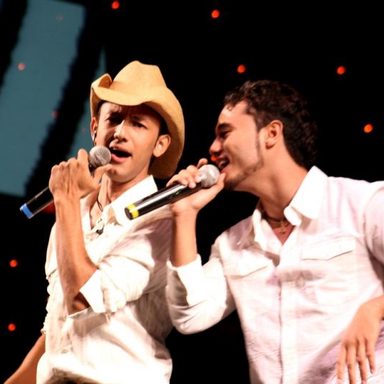 Dinho e Diego