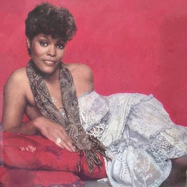 Dionne Warwick photo 86