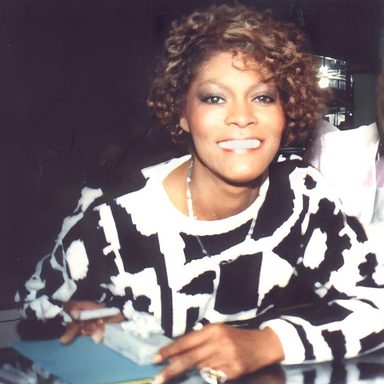 Dionne Warwick photo 73