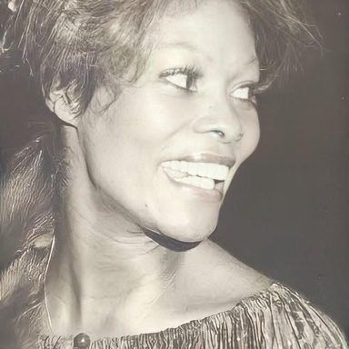 Dionne Warwick photo 41