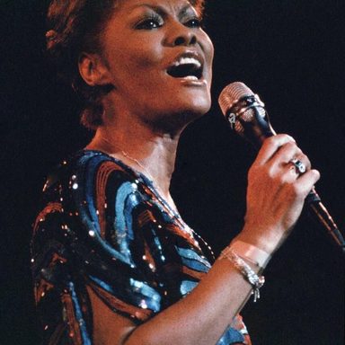 Dionne Warwick photo 35