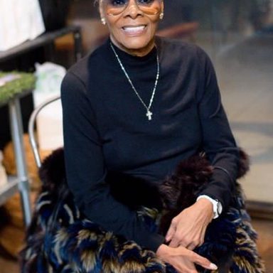 Dionne Warwick photo 17