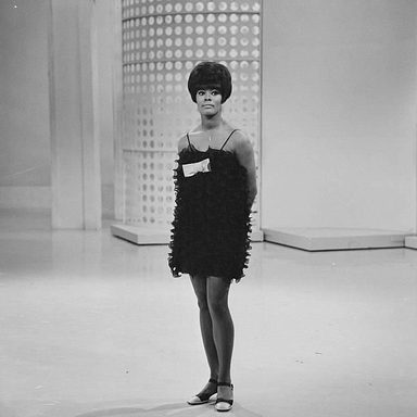 Dionne Warwick photo 29