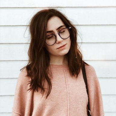 Dodie Clark