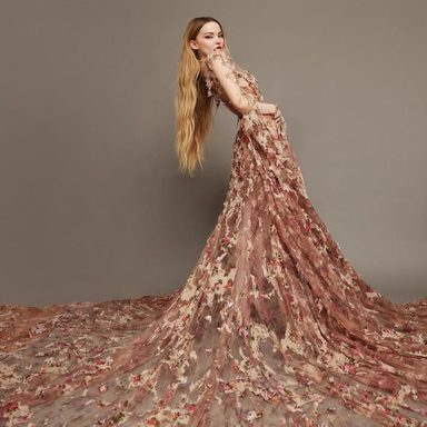 Dove Cameron photo 28