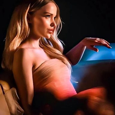 Dove Cameron photo 81