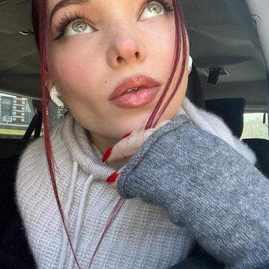 Dove Cameron photo 92