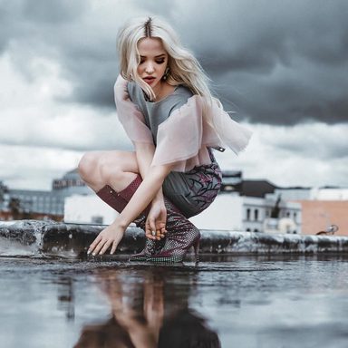 Dove Cameron photo 376