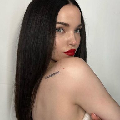 Dove Cameron photo 150