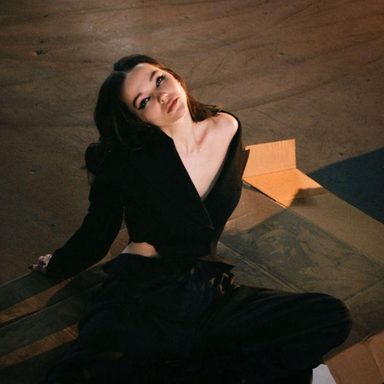 Dove Cameron photo 484