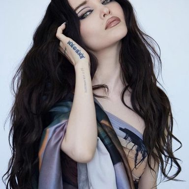 Dove Cameron photo 145