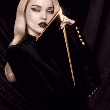 Dove Cameron