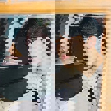 DOWOON (DAY6) photo 9