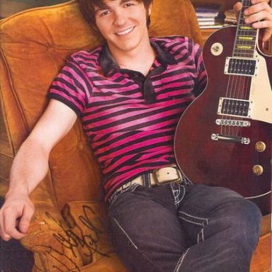 Drake Bell