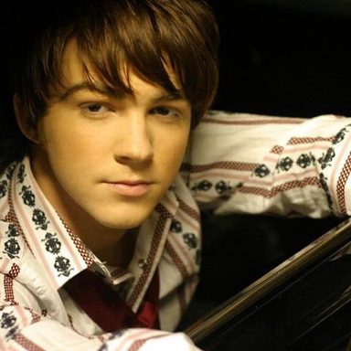 Drake Bell photo 12