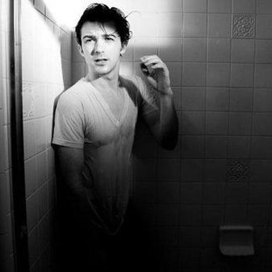 Drake Bell