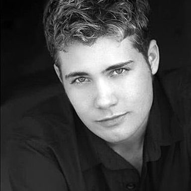Drew Seeley photo 11