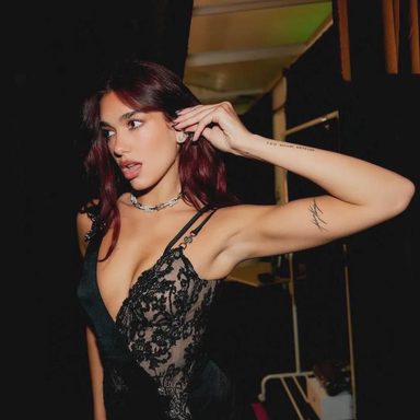 Dua Lipa photo 9