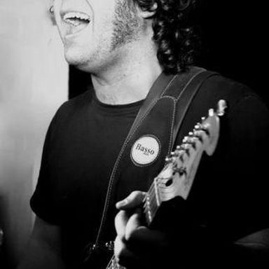 Dudé Casado