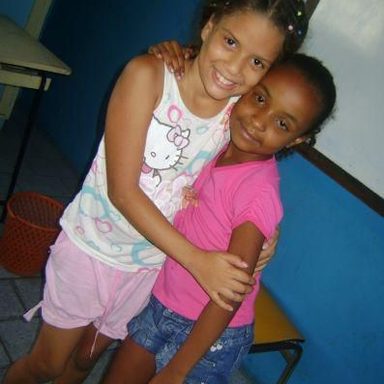 Dupla Mais Que Poderosa (Lis e Laiza)