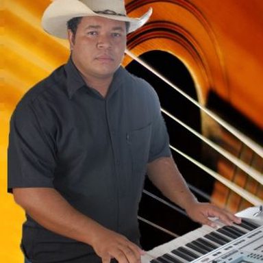 Dyney o Fera Dos Teclados